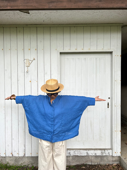Ramie lawn  back tuck shirt